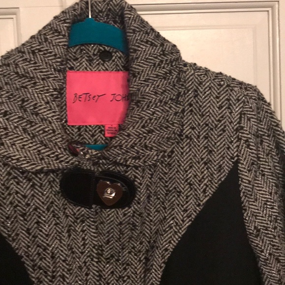 BETSEY JOHNSON COAT - Picture 4 of 8